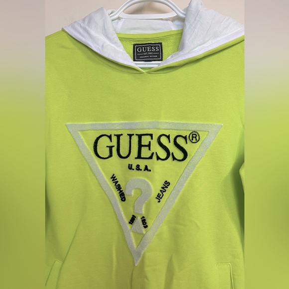 GUESS Triangle Logo Hooded Jacket, size 12 women, girls. New with tags - Picture 3 of 5